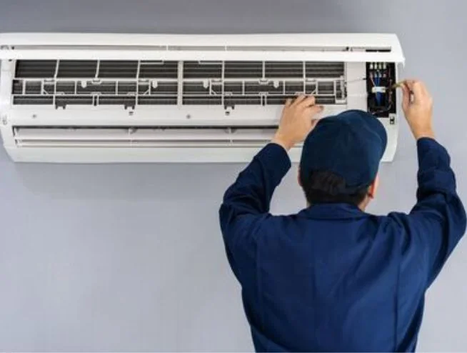 Commercial buildings with centralized air conditioning system installed